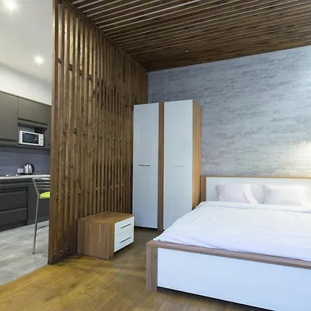 віп в центрі на вулиці проспект свободи 22 біля оперного театру біля вернісажу Apartamento *